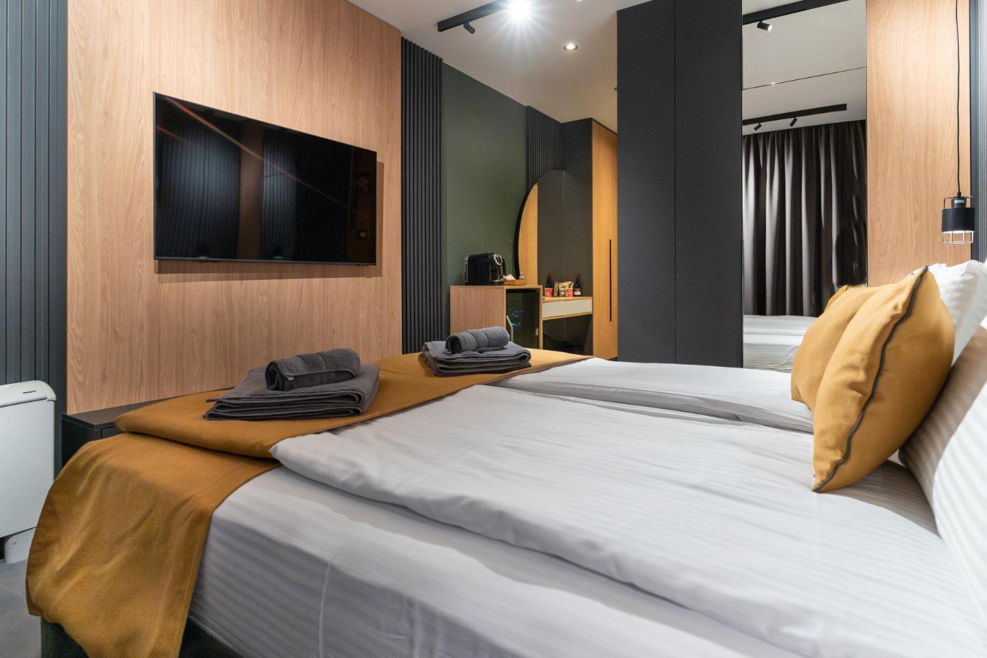 Park Novel Hotel